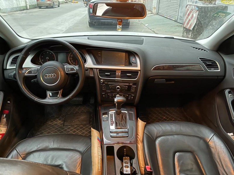 广州14年奥迪A4L6