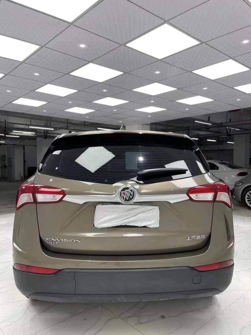 成都19年别克昂科威1