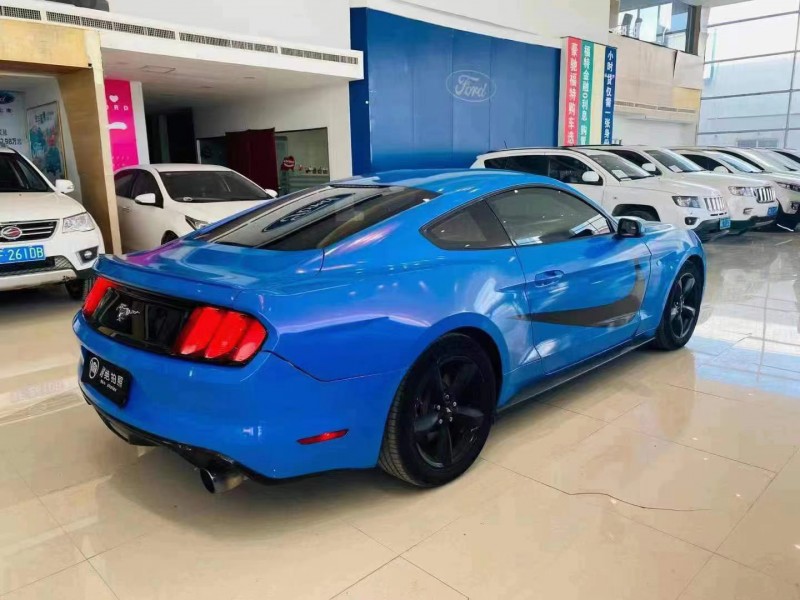 邢台16年福特野马7