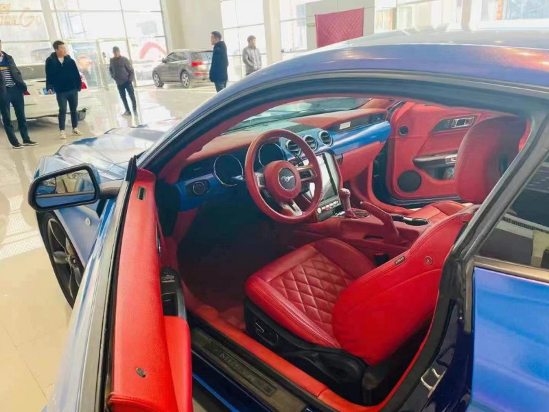 邢台16年福特野马6