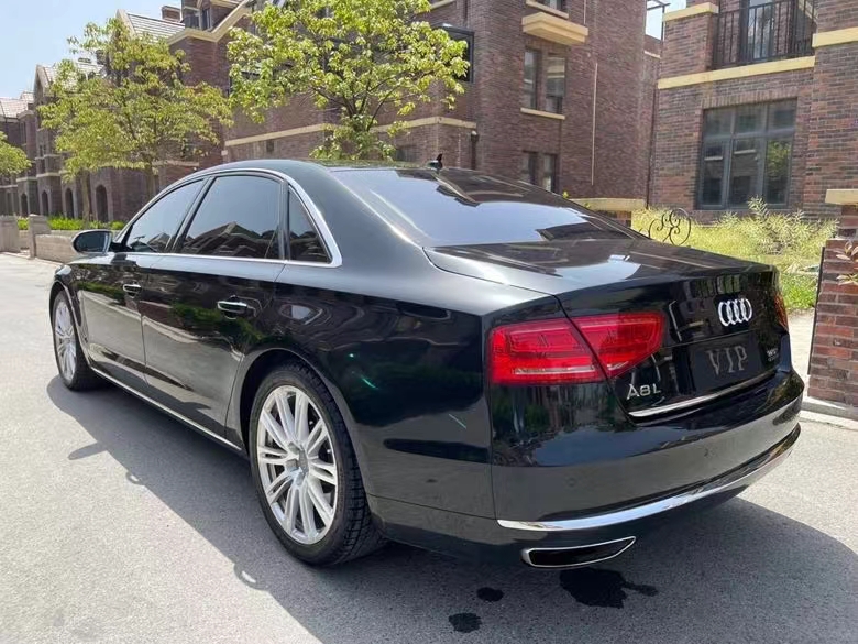 盐城12年奥迪A8L3