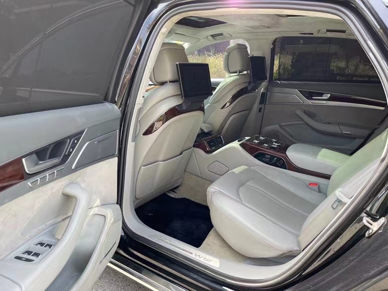 盐城12年奥迪A8L6