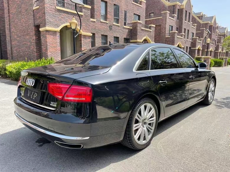 盐城12年奥迪A8L9