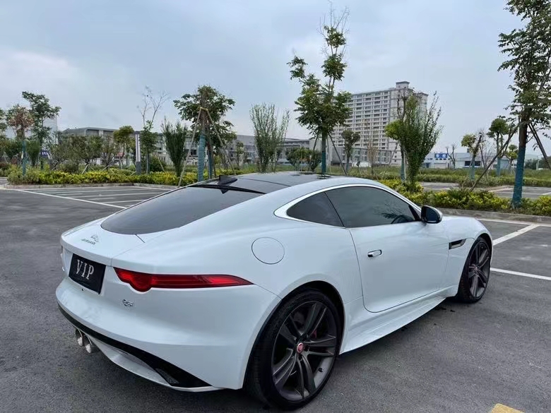 鹽城18年捷豹F-Type8