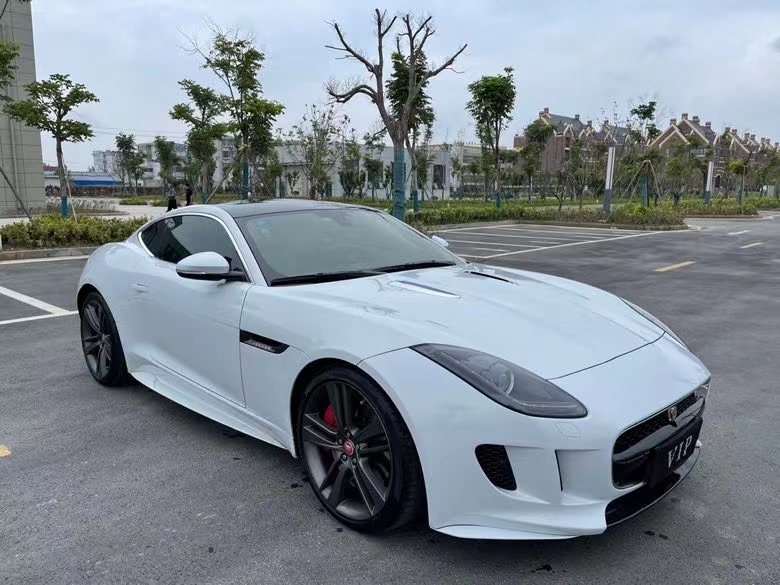 鹽城18年捷豹F-Type1