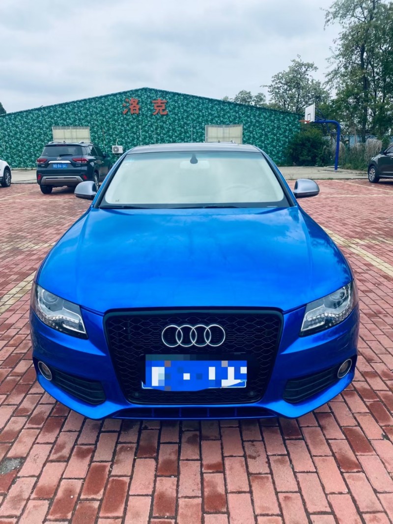 济宁12年奥迪A4L9