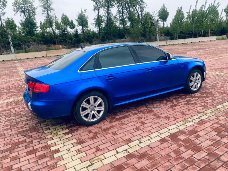 济宁12年奥迪A4L7