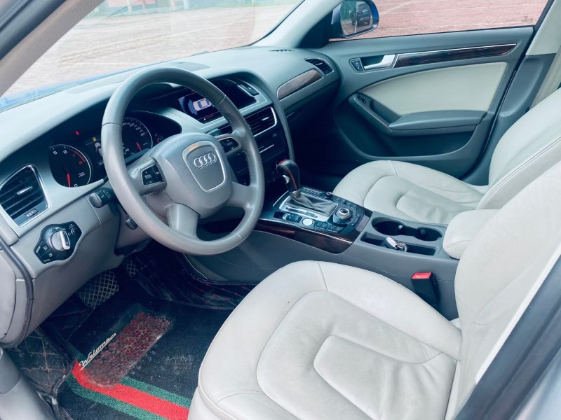 济宁12年奥迪A4L3