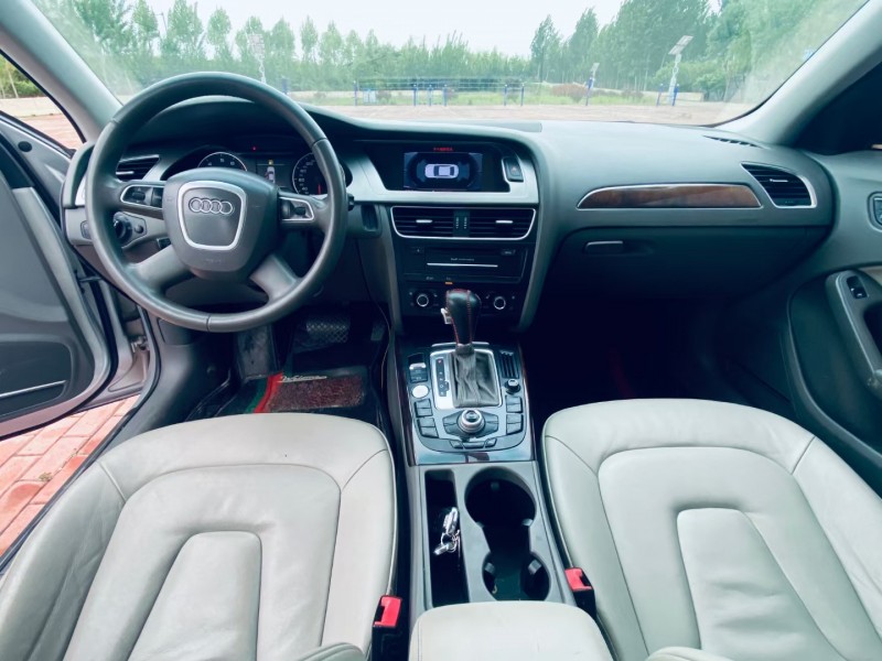 济宁12年奥迪A4L1