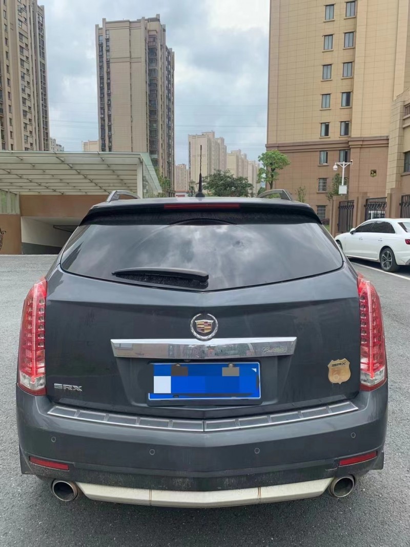 南昌11年凱迪拉克SRX8