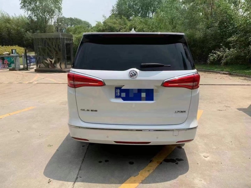 許昌18年別克GL81