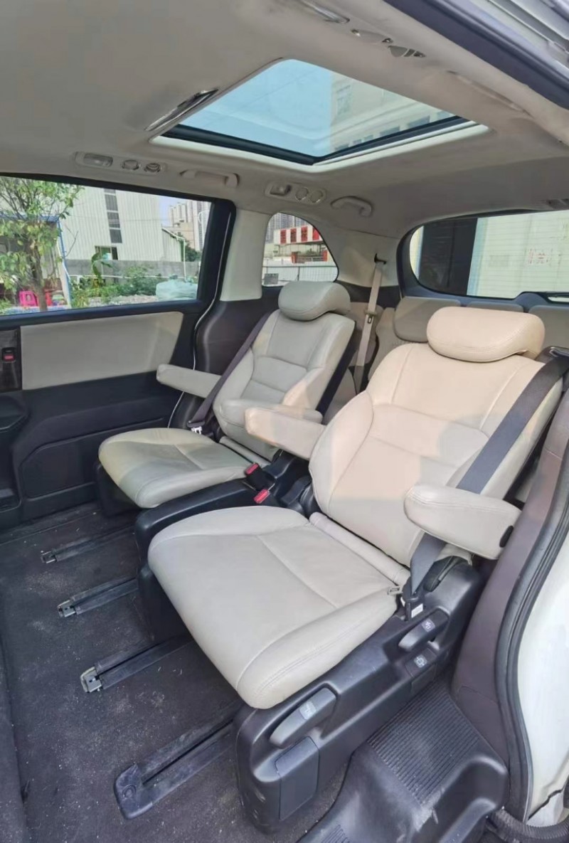 广州17年本田艾力绅6