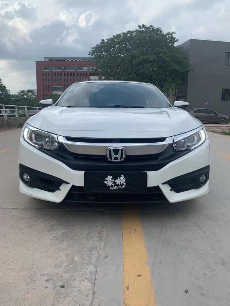 广州17年本田思域1