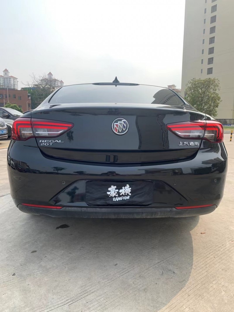 广州19年别克君威8