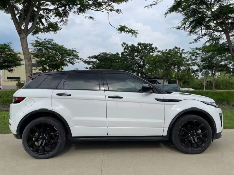 广州19年路虎极光8