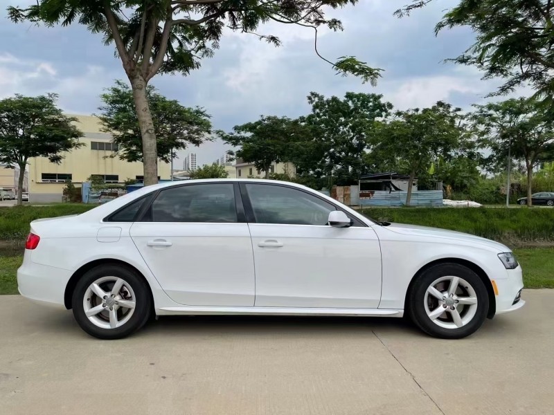 广州15年奥迪A4L8