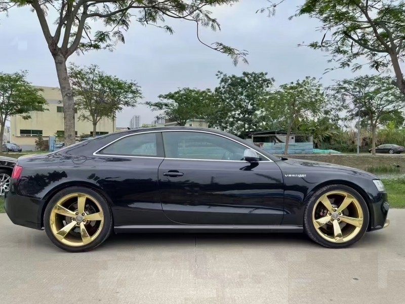 广州13年奥迪RS59