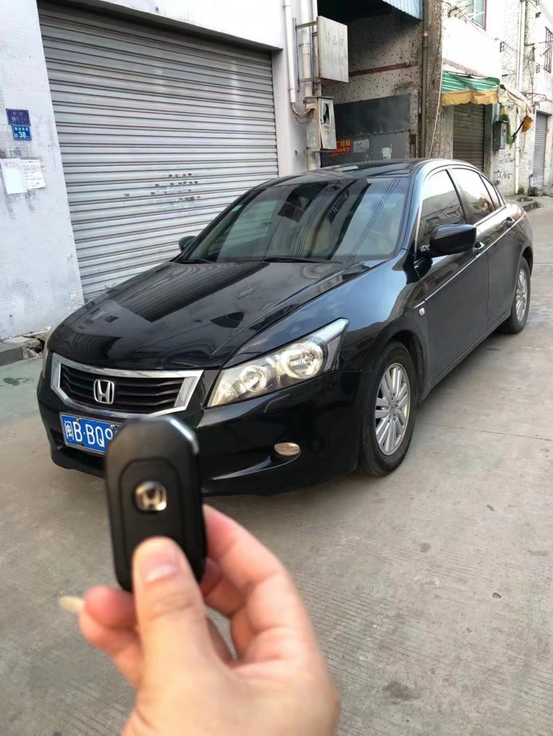 广州09年本田雅阁2