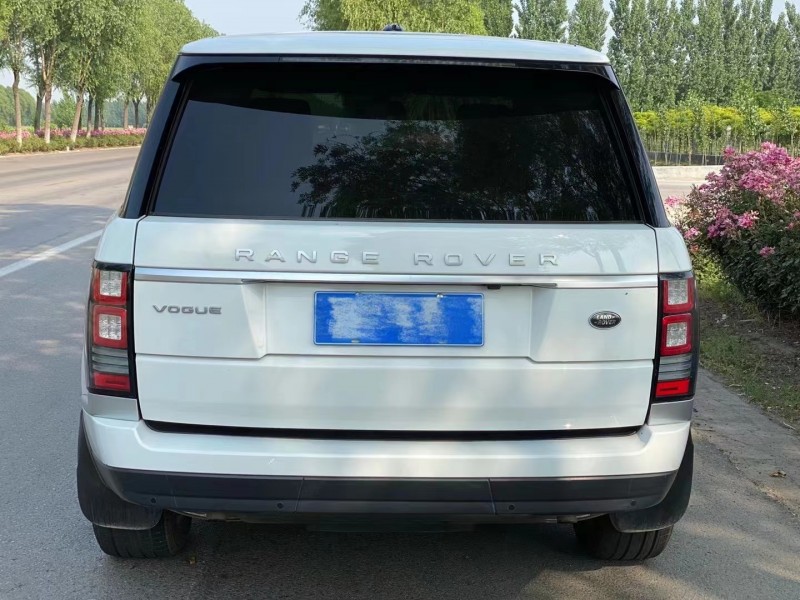 济宁14年路虎揽胜行政5