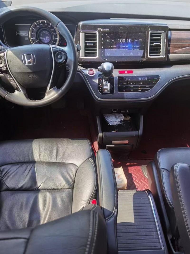 徐州16年本田艾力绅7