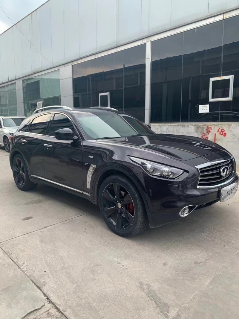 宜昌14年英菲尼迪QX701