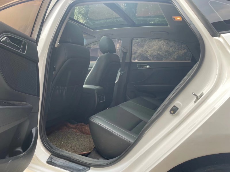 成都17年现代名图4