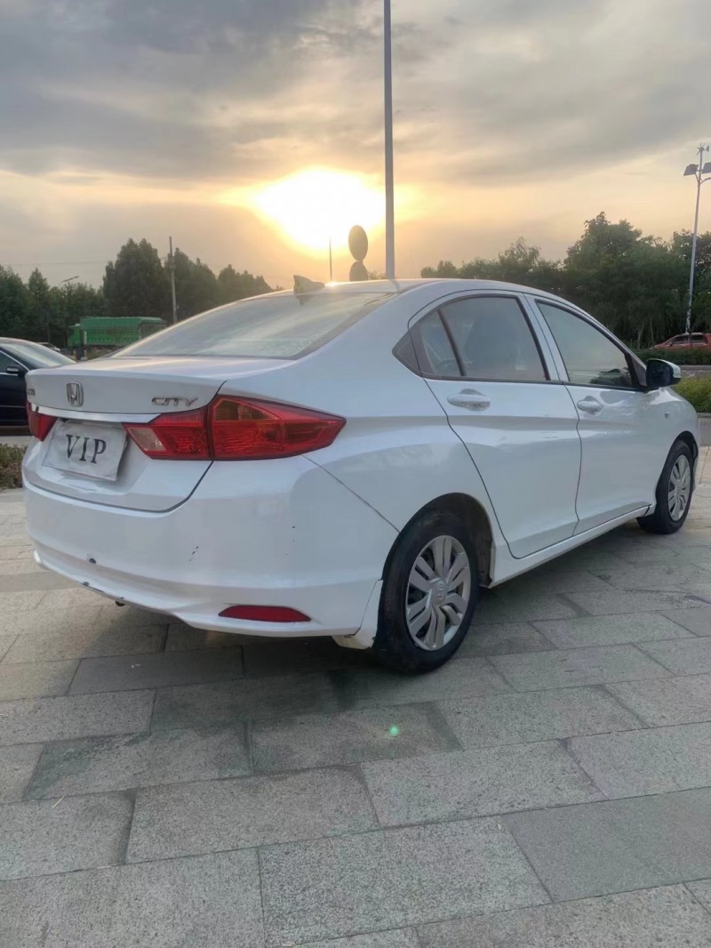 枣庄16年本田锋范2