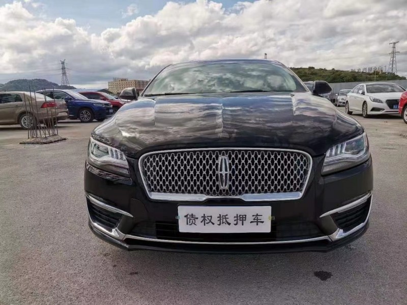 安順19年林肯MKZ9