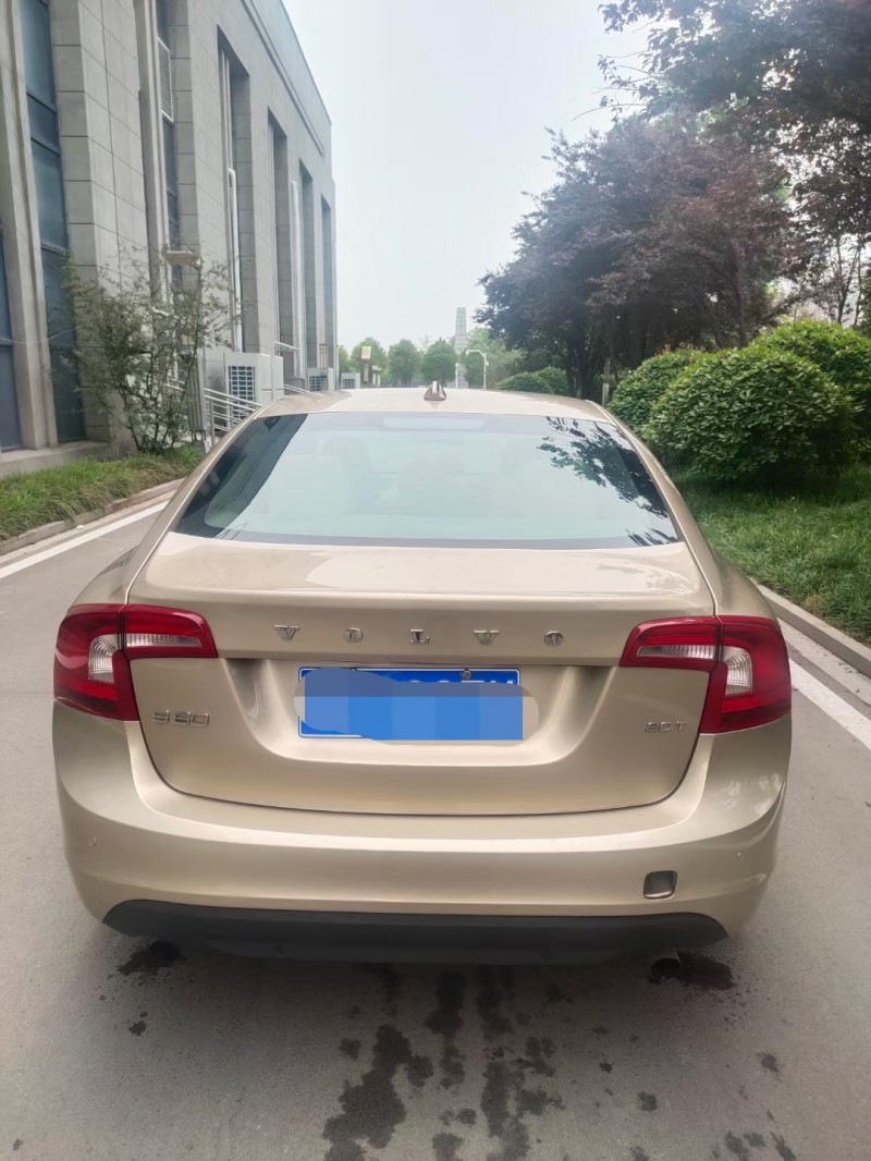 徐州11年沃尔沃S60L4