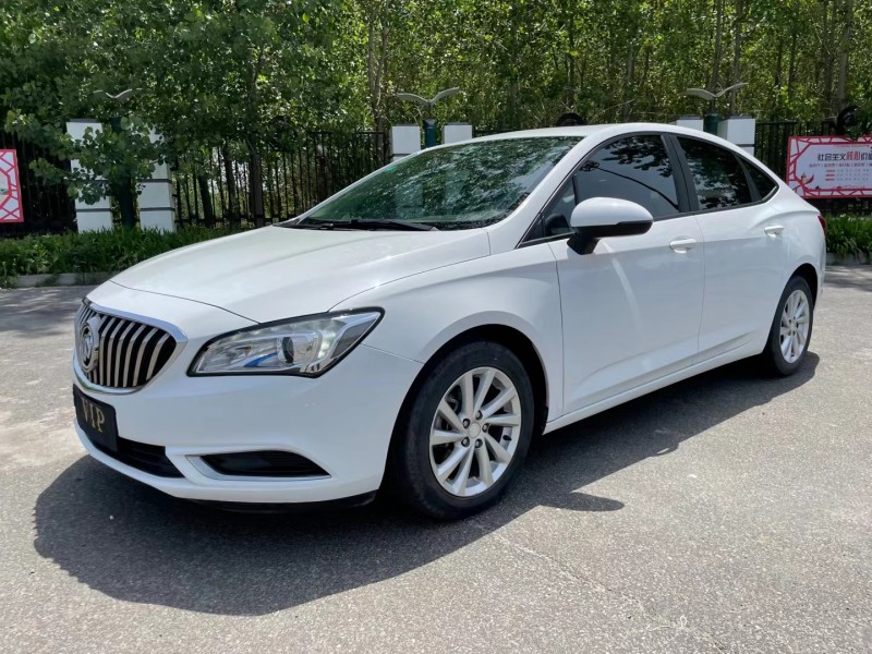 盐城17年别克威朗8