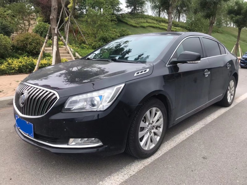 青岛14年别克君越7