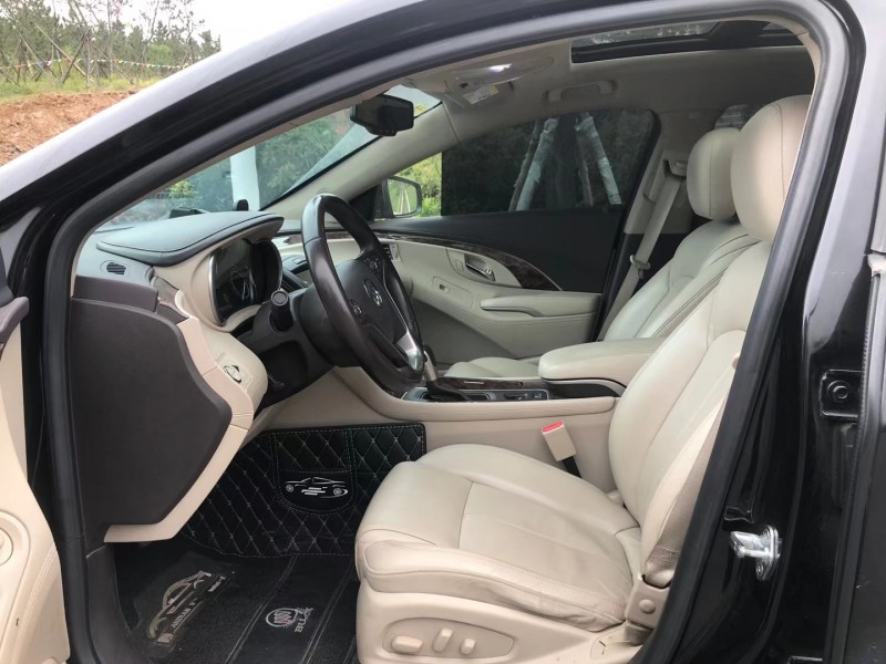 青岛14年别克君越3