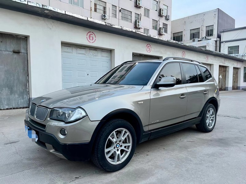 济宁10年宝马X38