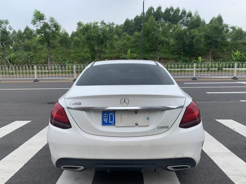 广州21年奔驰C9