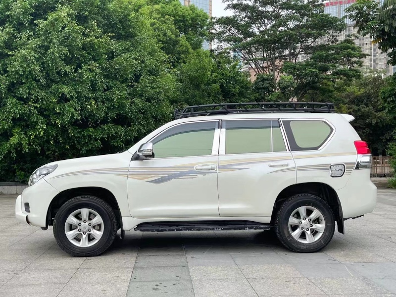 深圳12年丰田普拉多7