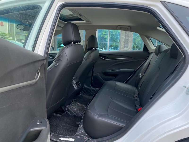 东莞20年别克英朗7