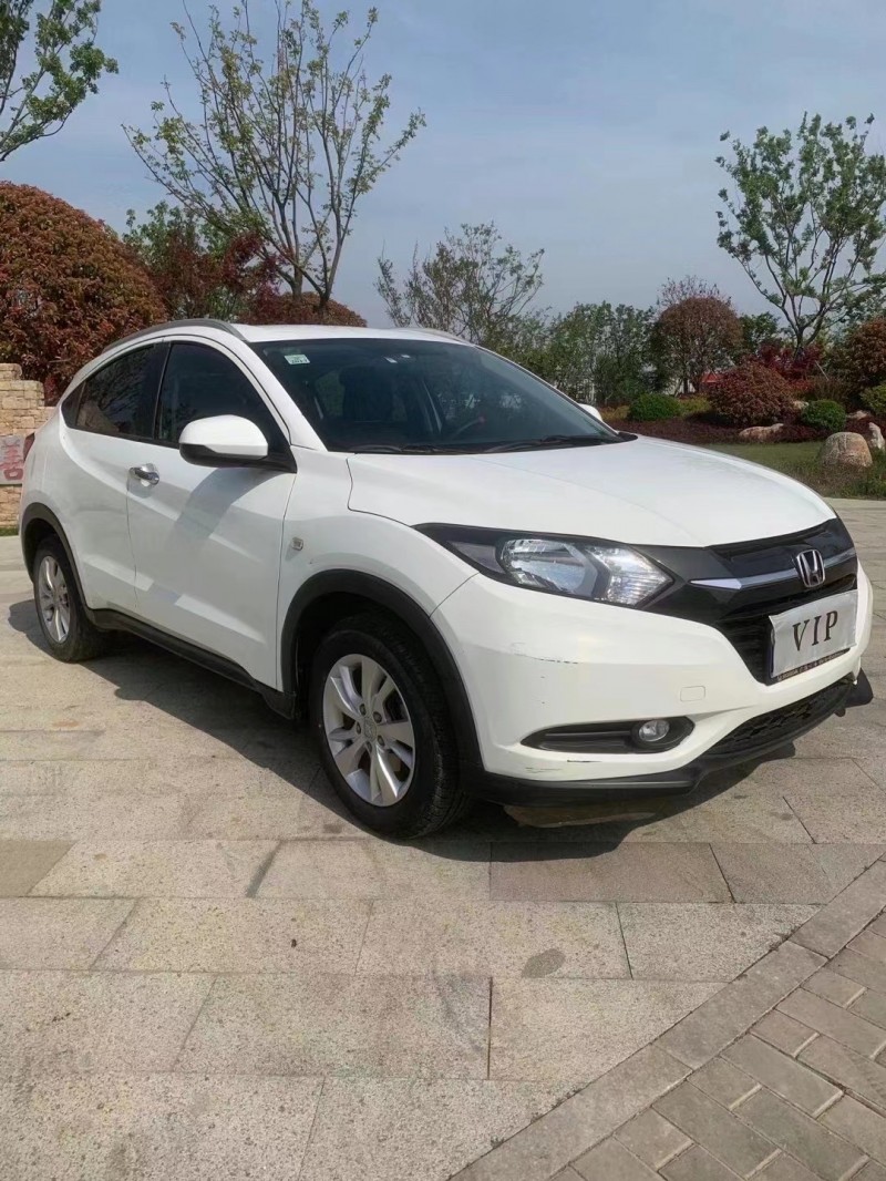 枣庄15年本田缤智3