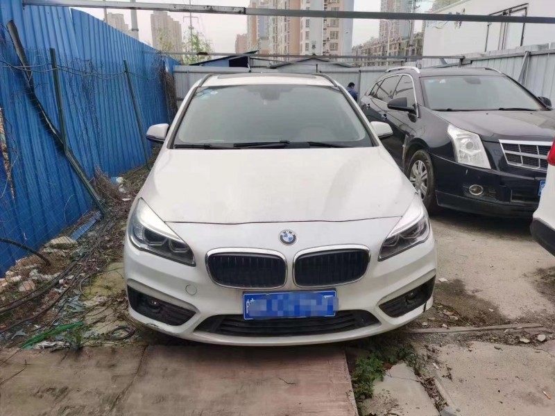 淮南15年寶馬2系旅行車6