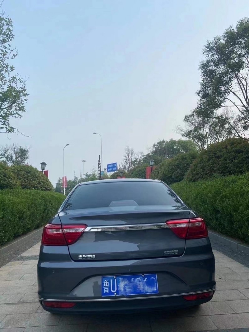 济宁20年吉利远景X67