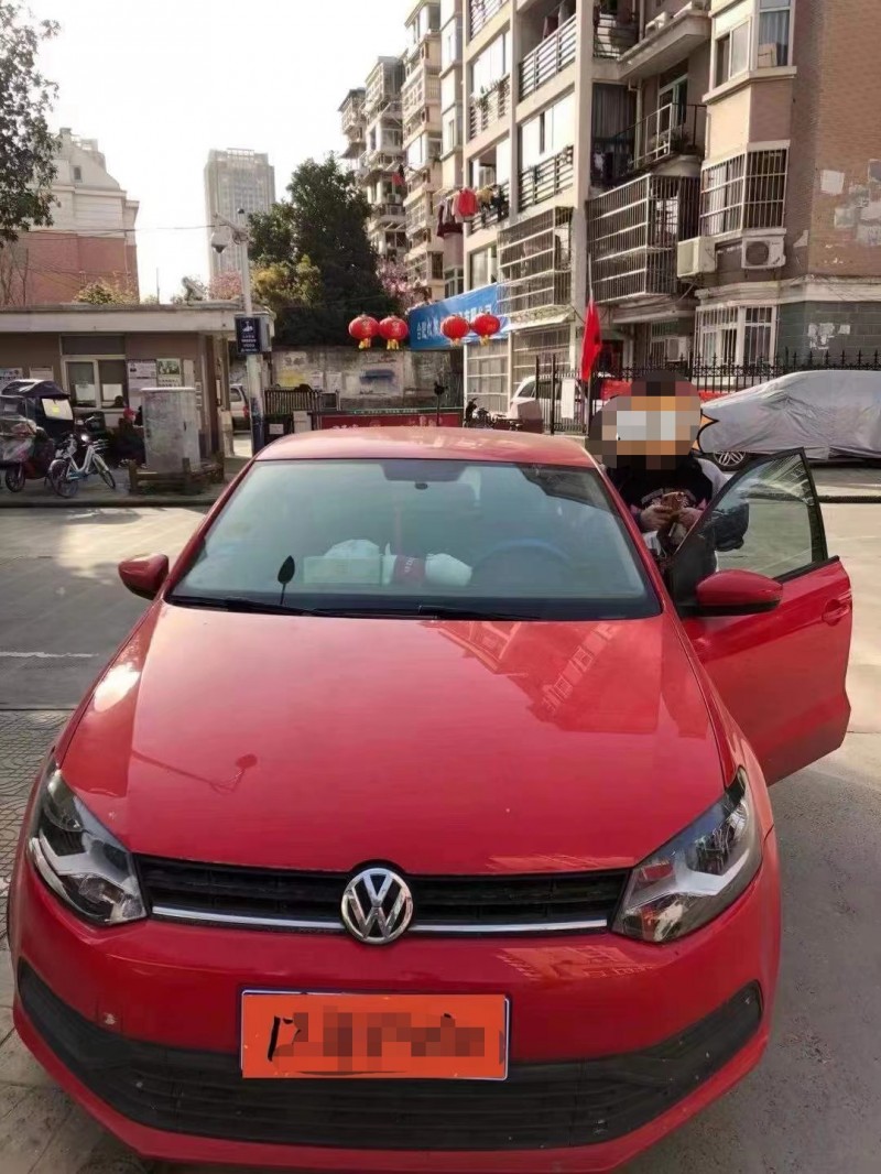 黃山17年大眾polo6