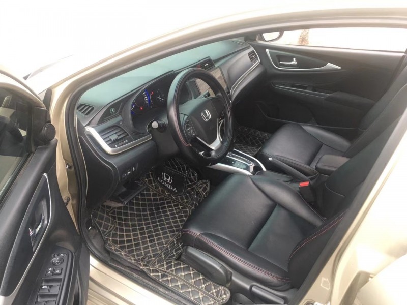 广州16年本田凌派9