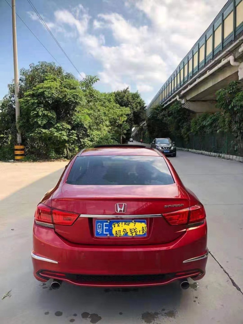 广州15年本田思铂睿6