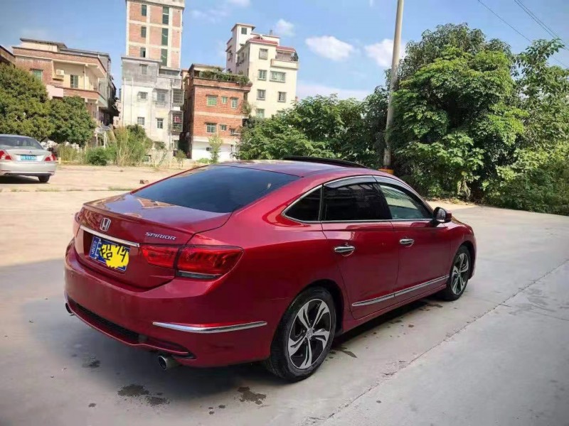 广州15年本田思铂睿7