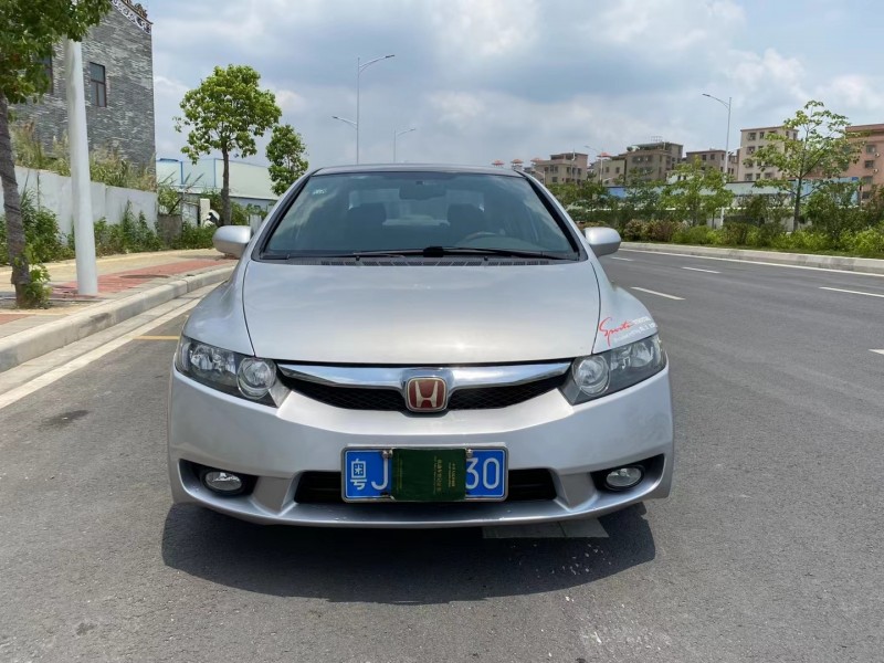 广州抵押车11年本田思域出售