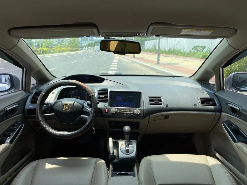 广州11年本田思域5