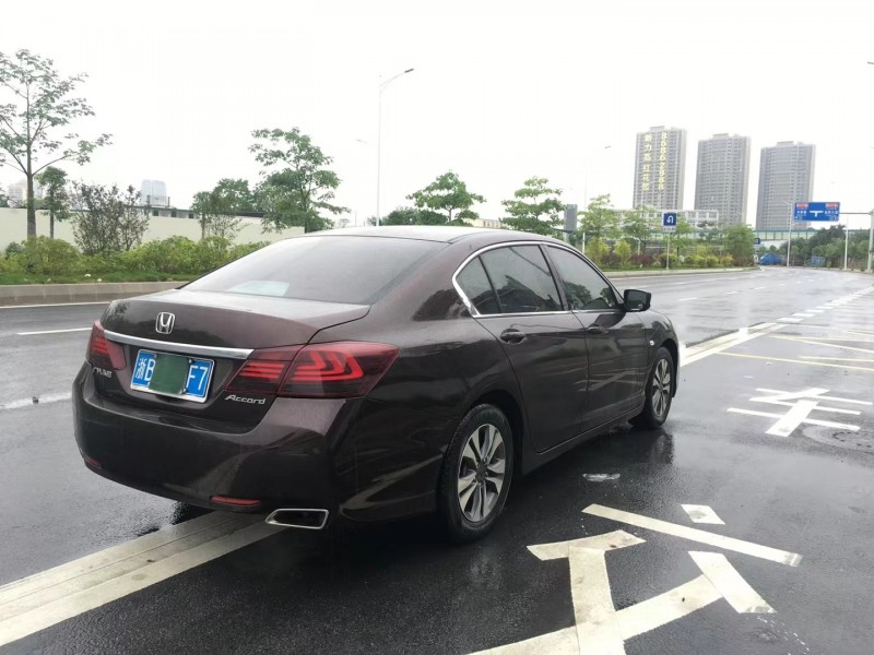 广州14年本田雅阁9