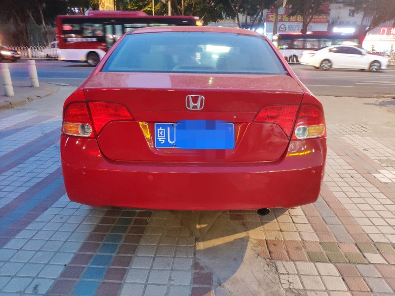 广州08年本田思域8