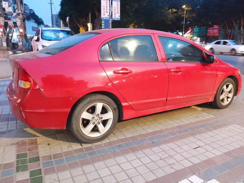 广州08年本田思域6