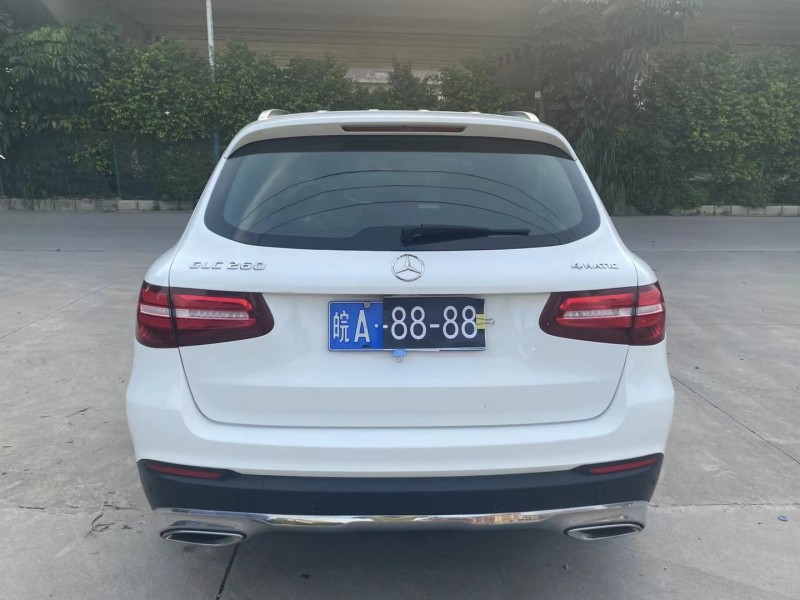 广州16年奔驰GLC7