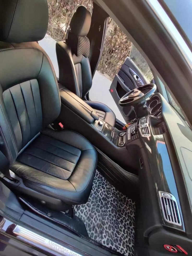 保定13年奔驰CLS2